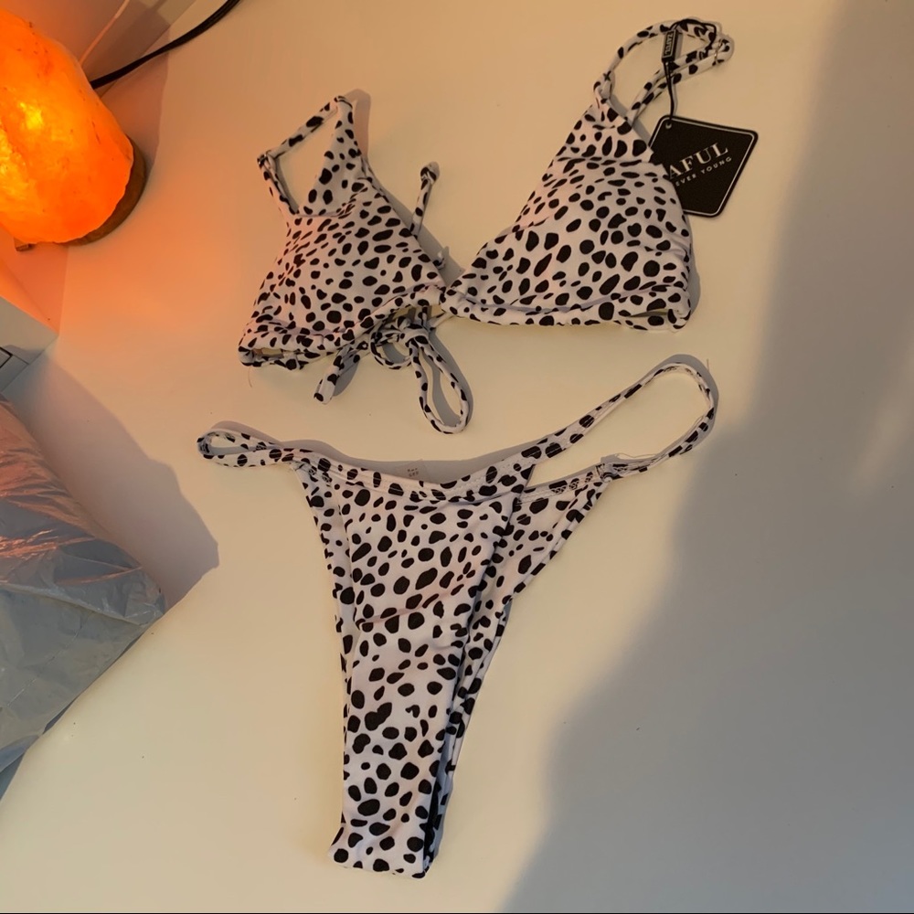 Bikini!